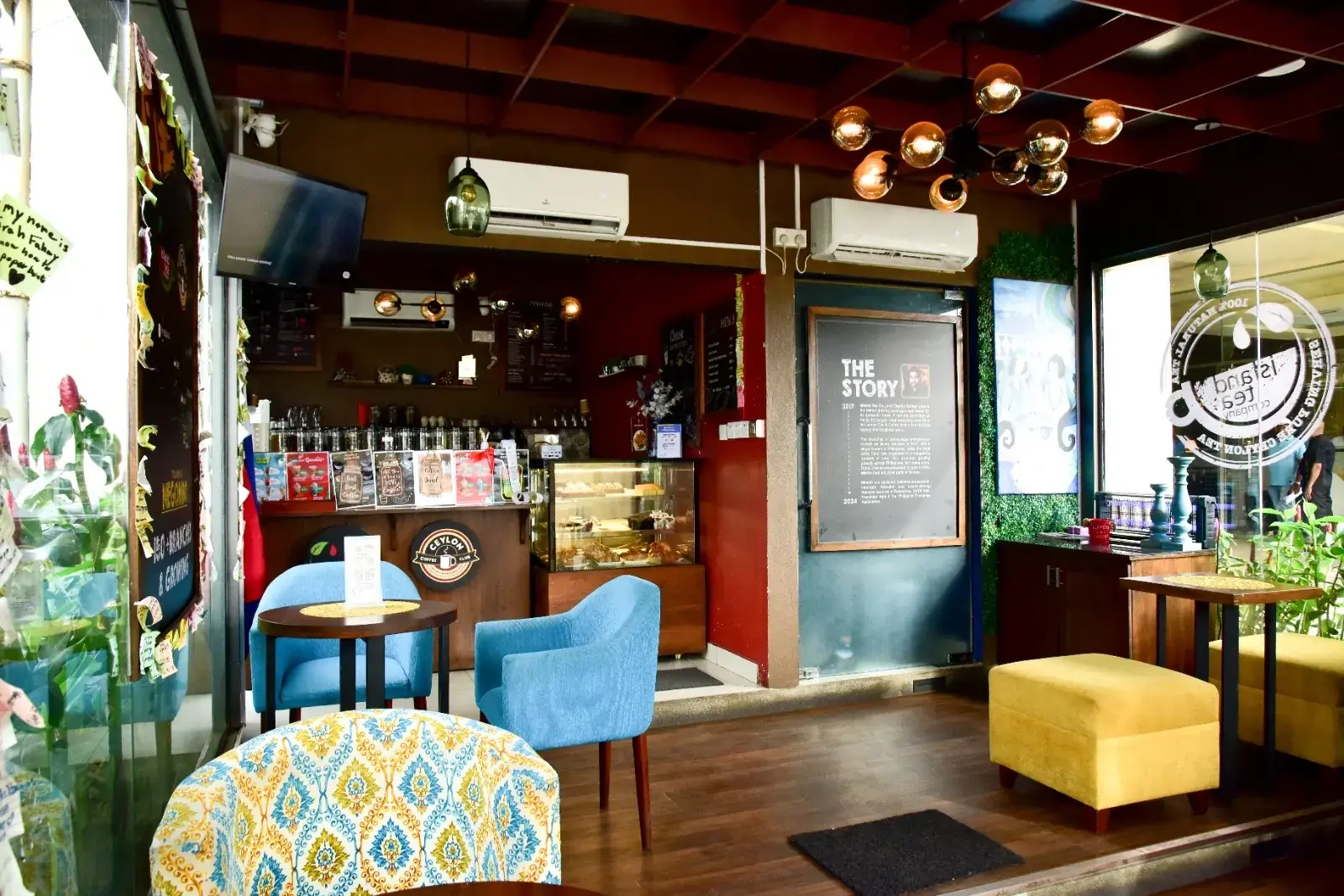 Armchairs and counter in the coffee shop